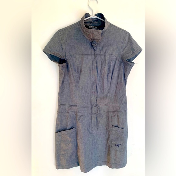 Dress - Picture 1 of 1